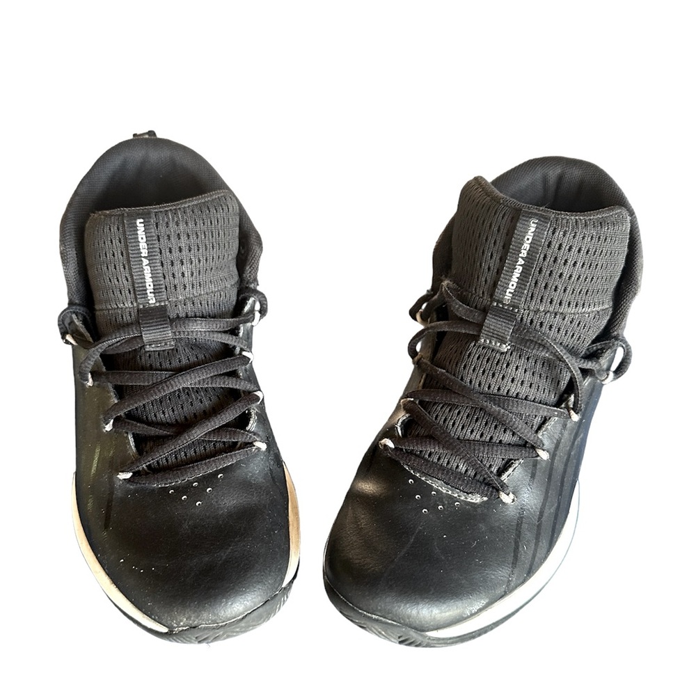 Boys Under Armour Shoes